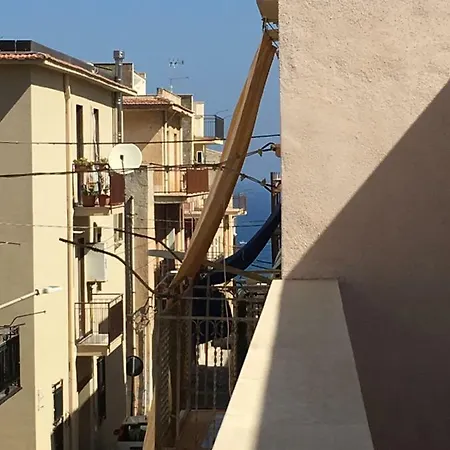 Casa Vacanze Via Bellini Appartamento *